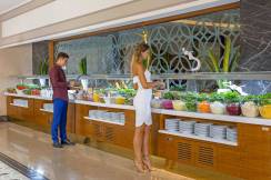 ROYAL HOLIDAY PALACE Restaurants